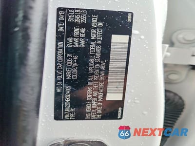 Zdjęcie 12 z 12 samochodu: 2019 VOLVO S60 T6 R-DESIGN VIN:7JRA22TM6KG014005 - miniatura