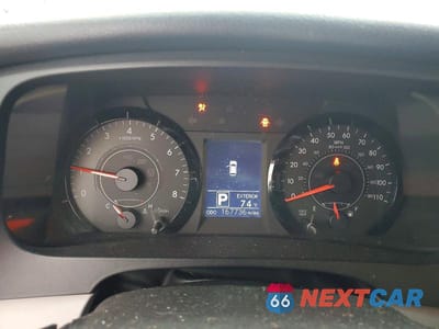 Zdjęcie 9 z 13 samochodu: 2017 TOYOTA SIENNA L 7-PASSENGER VIN:5TDZZ3DCXHS826415 - miniatura