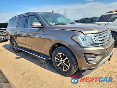 Czwarte zdjęcie samochodu z boku: 2019 FORD EXPEDITION MAX XLT VIN:1FMJK1JT3KEA21214 - miniatura