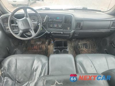 Zdjęcie 8 z 12 samochodu: 2002 GMC SIERRA C2500 HEAVY DUTY VIN:1GDHC24U62E303711 - miniatura