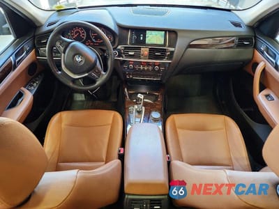 Zdjęcie 8 z 13 samochodu: 2017 BMW X3 XDRIVE28I VIN:5UXWX9C33H0W73858 - miniatura