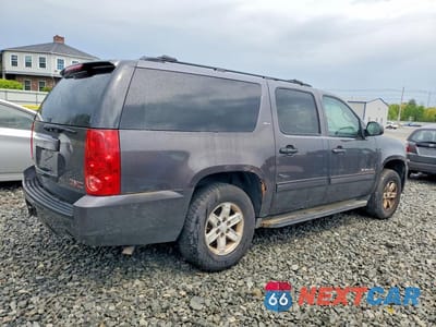 Trzecie zdjęcie samochodu z tyłu: 2010 GMC YUKON XL K1500 SLT VIN:1GKUKKE35AR239149 - miniatura