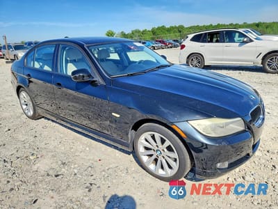Czwarte zdjęcie samochodu z boku: 2011 BMW 328 I VIN:WBAPH7C58BE460453 - miniatura