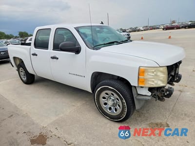 Czwarte zdjęcie samochodu z boku: 2007 CHEVROLET SILVERADO C1500 CREW CAB VIN:2GCEC13CX71523825 - miniatura