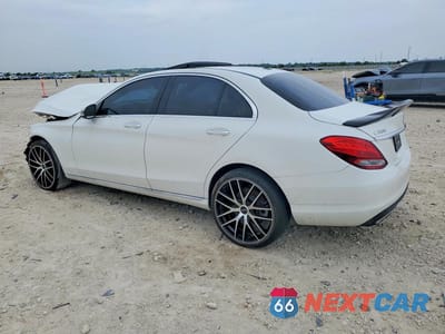 Drugie zdjęcie samochodu z przodu: 2018 MERCEDES-BENZ C 300 4MATIC VIN:55SWF4KB0JU248197 - miniatura
