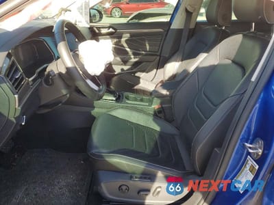 Zdjęcie 7 z 13 samochodu: 2024 VOLKSWAGEN JETTA SEL VIN:3VWGM7BU9RM014935 - miniatura