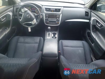 Zdjęcie 8 z 12 samochodu: 2017 NISSAN ALTIMA VIN:1N4AL3AP7HC271212 - miniatura