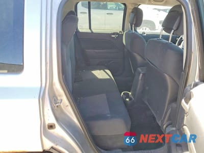 Zdjęcie 10 z 12 samochodu: 2013 JEEP PATRIOT LATITUDE VIN:1C4NJPFA4DD116506 - miniatura