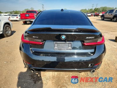 Zdjęcie 6 z 12 samochodu: 2024 BMW 330XI VIN:3MW89FF01R8E17386 - miniatura