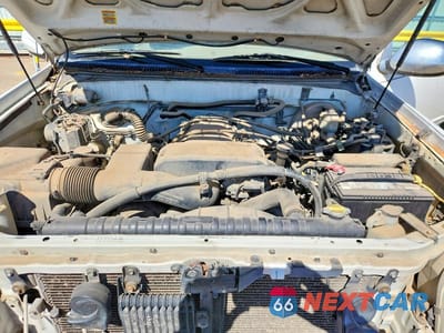 Zdjęcie 11 z 12 samochodu: 2001 TOYOTA TUNDRA ACCESS CAB LIMITED VIN:5TBRT38101S179595 - miniatura