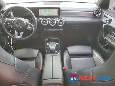 Zdjęcie 8 z 12 samochodu: 2020 MERCEDES-BENZ CLA 250 VIN:WDD5J4GB6LN064090 - miniatura