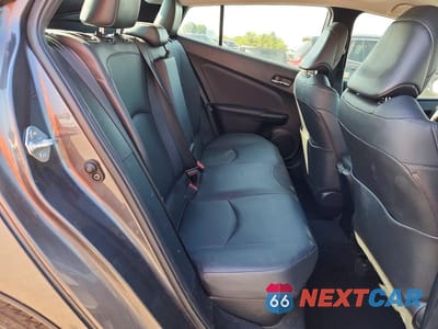 Zdjęcie 10 z 12 samochodu: 2022 TOYOTA PRIUS XLE AWD-E VIN:JTDL9MFUXN3034585 - miniatura