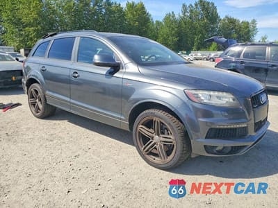 Czwarte zdjęcie samochodu z boku: 2013 AUDI Q7 PRESTIGE VIN:WA1DGAFE9DD014767 - miniatura
