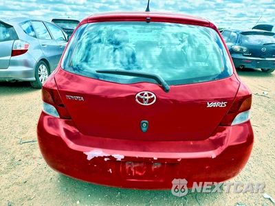 Zdjęcie 6 z 13 samochodu: 2011 TOYOTA YARIS AUTO VIN:JTDKT4K31B5333859 - miniatura