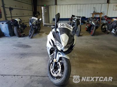 Drugie zdjęcie samochodu z przodu: 2026 KAWASAKI EX650 P VIN:ML5EXEP16TDAG8645 - miniatura