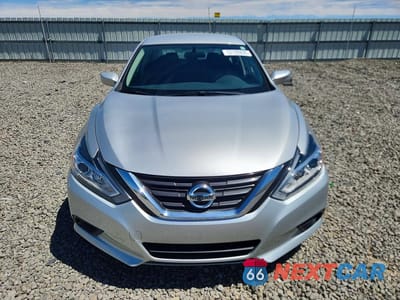 Piąte zdjęcie samochodu w środku: 2017 NISSAN ALTIMA 2.5 VIN:1N4AL3AP7HC144797 - miniatura
