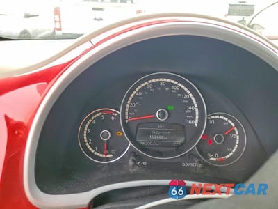 Zdjęcie 9 z 12 samochodu: 2014 VOLKSWAGEN BEETLE VIN:3VW5L7AT8EM804871 - miniatura