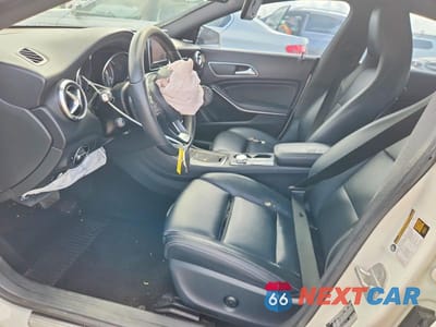 Zdjęcie 7 z 12 samochodu: 2016 MERCEDES-BENZ CLA 250 VIN:WDDSJ4EBXGN336216 - miniatura