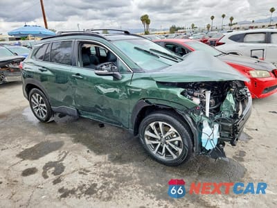 Czwarte zdjęcie samochodu z boku: 2025 TOYOTA COROLLA CROSS XLE VIN:7MUDAAAG0SV142158 - miniatura