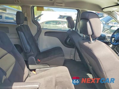 Zdjęcie 11 z 13 samochodu: 2018 DODGE GRAND CARAVAN SE VIN:2C4RDGBG8JR337960 - miniatura