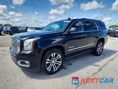 2017 GMC YUKON DENALI 1GKS2CKJ8HR195366 - główne zdjęcie licytacji z USA - miniatura