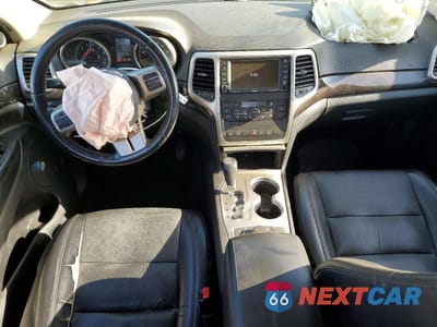 Zdjęcie 8 z 12 samochodu: 2011 JEEP GRAND CHEROKEE LAREDO VIN:1J4RR4GT7BC610316 - miniatura