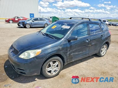 2003 TOYOTA COROLLA MATRIX XR 2T1KR32E13C099897 - główne zdjęcie licytacji z USA - miniatura