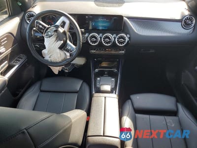 Zdjęcie 8 z 13 samochodu: 2021 MERCEDES-BENZ GLA 250 VIN:W1N4N4GB5MJ198780 - miniatura