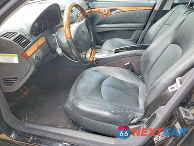Zdjęcie 7 z 12 samochodu: 2005 MERCEDES-BENZ E 500 VIN:WDBUF70J65A692492 - miniatura