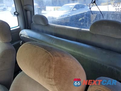 Zdjęcie 10 z 12 samochodu: 2000 CHEVROLET SILVERADO K1500 VIN:2GCEK19V2Y1375117 - miniatura