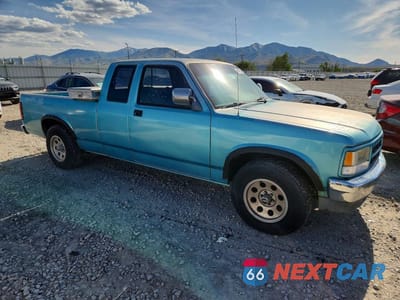 Czwarte zdjęcie samochodu z boku: 1995 DODGE DAKOTA VIN:1B7GL23Y3SW926699 - miniatura