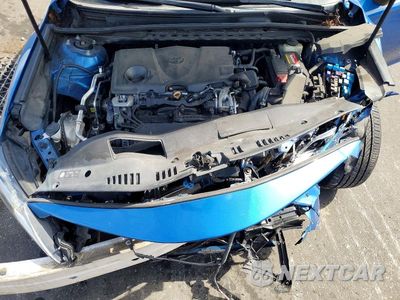 Zdjęcie 11 z 12 samochodu: 2018 TOYOTA CAMRY SE VIN:4T1B11HK4JU081155 - miniatura