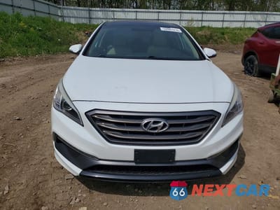 Piąte zdjęcie samochodu w środku: 2016 HYUNDAI SONATA LIMITED VIN:5NPE34AF7GH283145 - miniatura