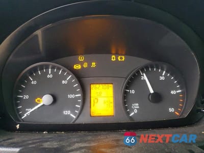 Zdjęcie 9 z 13 samochodu: 2014 MERCEDES-BENZ 2500 CREW VIN:WD3PE7CC1E5855762 - miniatura