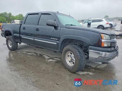 Czwarte zdjęcie samochodu z boku: 2003 CHEVROLET SILVERADO K1500 HEAVY DUTY VIN:1GCGK13U03F156330 - miniatura