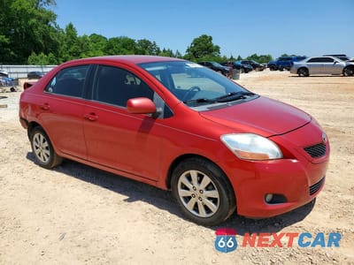 Czwarte zdjęcie samochodu z boku: 2009 TOYOTA YARIS BASE VIN:JTDBT903X94048660 - miniatura