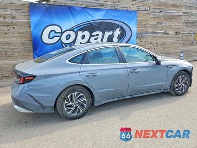 Trzecie zdjęcie samochodu z tyłu: 2026 HYUNDAI SONATA VIN:KMHL24JJ5TA167051 - miniatura