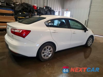 Trzecie zdjęcie samochodu z tyłu: 2016 KIA RIO LX VIN:KNADM4A32G6639085 - miniatura