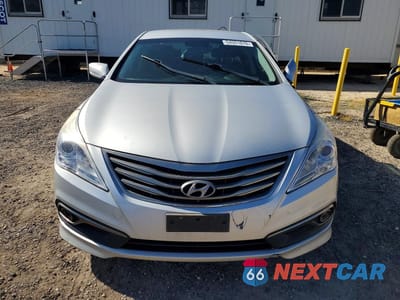 Piąte zdjęcie samochodu w środku: 2016 HYUNDAI AZERA BASE VIN:KMHFG4JG8GA529396 - miniatura
