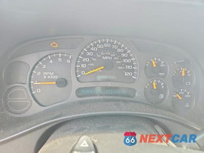 Zdjęcie 9 z 12 samochodu: 2003 CHEVROLET SUBURBAN 1500 VIN:1GNEC16Z03J189036 - miniatura