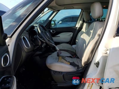 Zdjęcie 7 z 12 samochodu: 2019 FIAT 500L LOUNGE VIN:ZFBNFACH2KZ042229 - miniatura