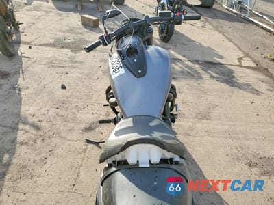 Zdjęcie 6 z 9 samochodu: 2017 SUZUKI VZR1800 VIN:JS1VY53A4H2100693 - miniatura