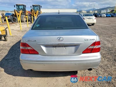 Zdjęcie 6 z 12 samochodu: 2005 LEXUS LS 430 VIN:JTHBN36FX50176356 - miniatura