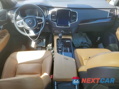 Zdjęcie 8 z 13 samochodu: 2017 VOLVO XC90 T6 VIN:YV4A22PK4H1141464 - miniatura
