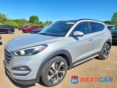 2018 HYUNDAI TUCSON VALUE KM8J33A23JU699644 - główne zdjęcie licytacji z USA - miniatura