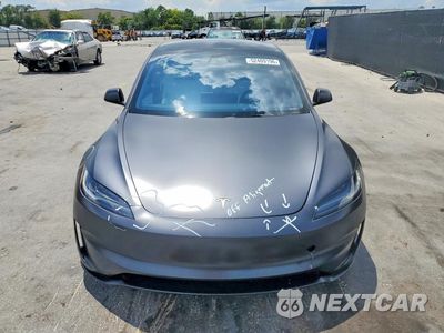Piąte zdjęcie samochodu w środku: 2024 TESLA MODEL 3 VIN:5YJ3E1ETXRF854029 - miniatura