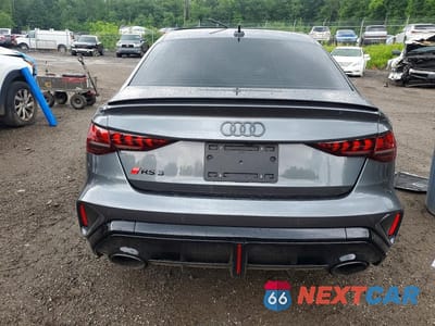 Zdjęcie 6 z 12 samochodu: 2025 AUDI RS3 VIN:WUAGWDGY9SA912741 - miniatura