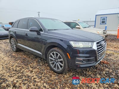 Czwarte zdjęcie samochodu z boku: 2017 AUDI Q7 PRESTIGE VIN:WA1VAAF77HD011766 - miniatura
