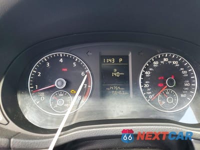 Zdjęcie 9 z 12 samochodu: 2015 VOLKSWAGEN PASSAT S VIN:1VWAT7A30FC097623 - miniatura