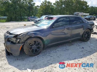 2019 CHRYSLER 300 S 2C3CCABG2KH686520 - główne zdjęcie licytacji z USA - miniatura